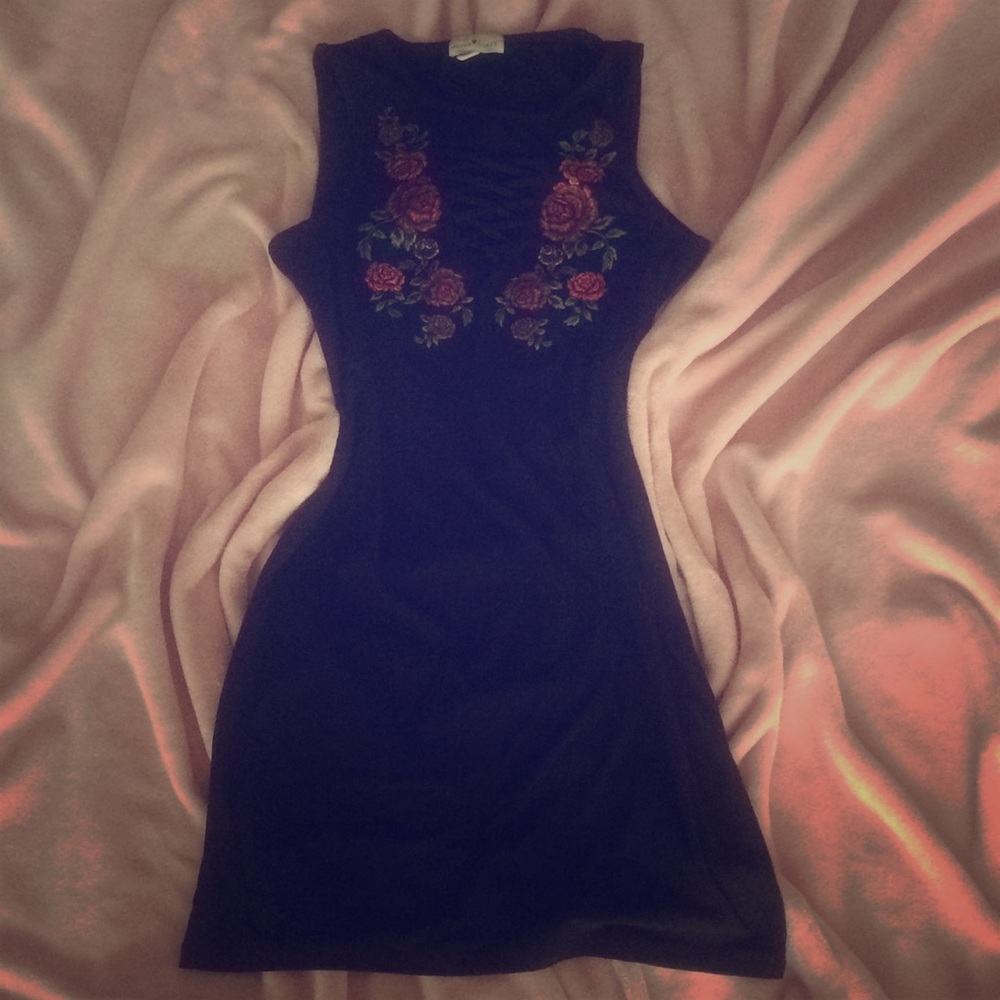Derek heart lace up little black dress